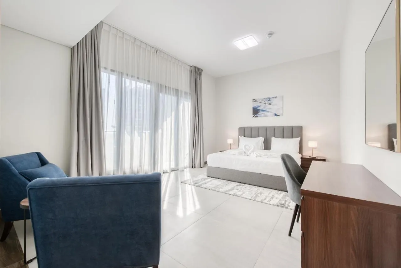 Sol Living - Sol Bay Apartment Dubai 0*,