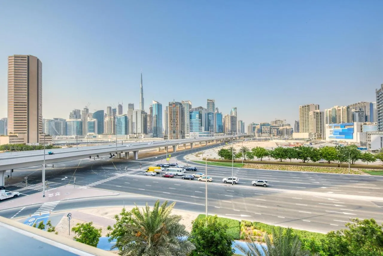 Sol Living - Sol Bay Apartment Dubai 0*,