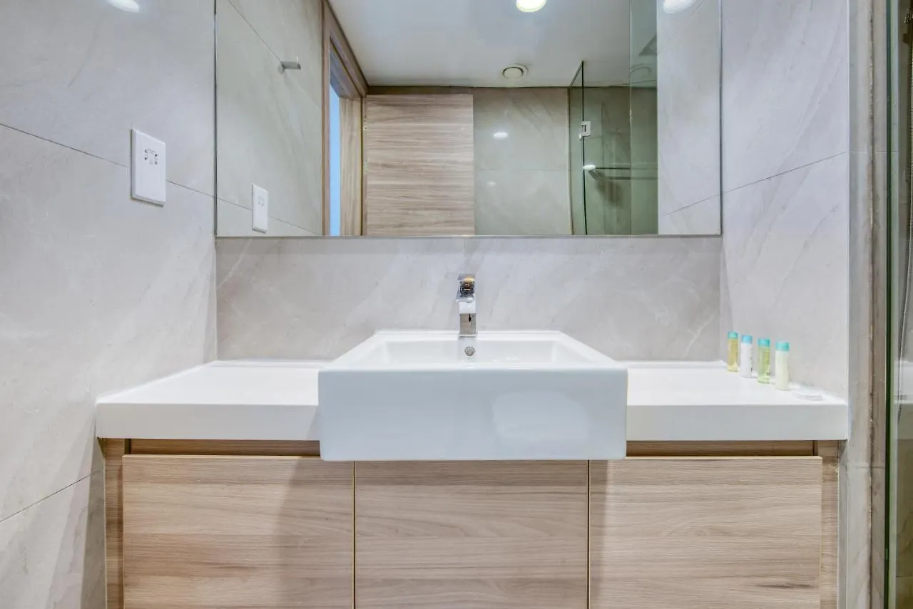 Sol Living - Sol Bay Apartment Dubai