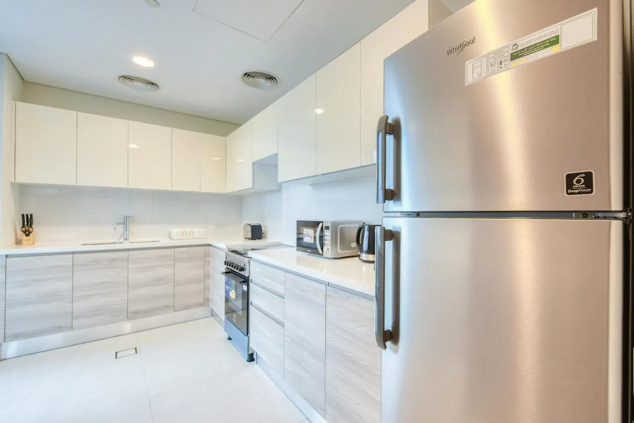 Sol Living - Sol Bay Apartment Dubai